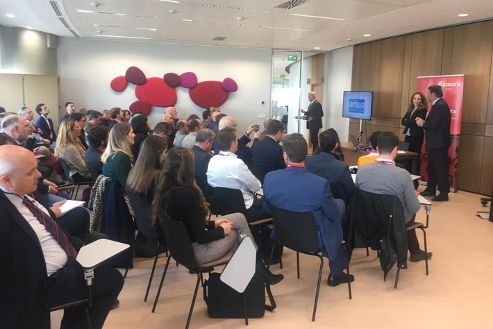 Cámara Granada promueve la conexión entre PYMES granadinas y sevillanas.